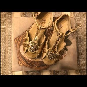 JoyFolie zapato dorado para niña #9